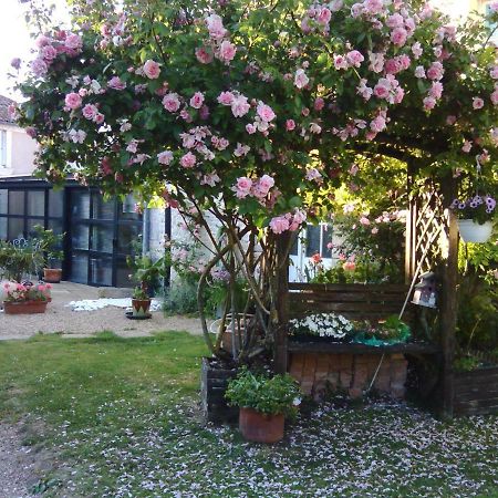 La Rosaliere Bed & Breakfast Chabournay Dış mekan fotoğraf